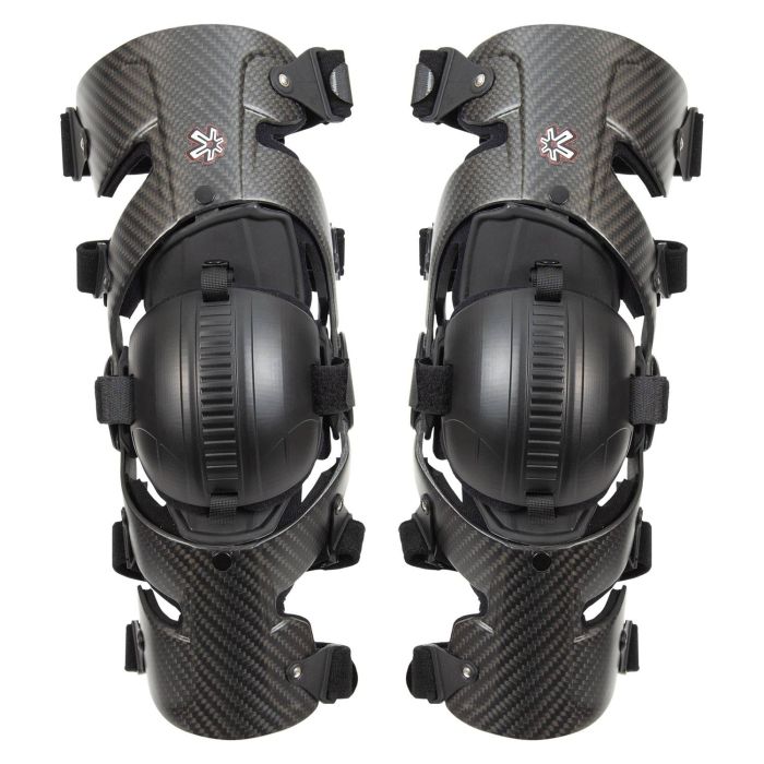 Asterisk Carbon Cell 1 Knee Brace FortNine Canada