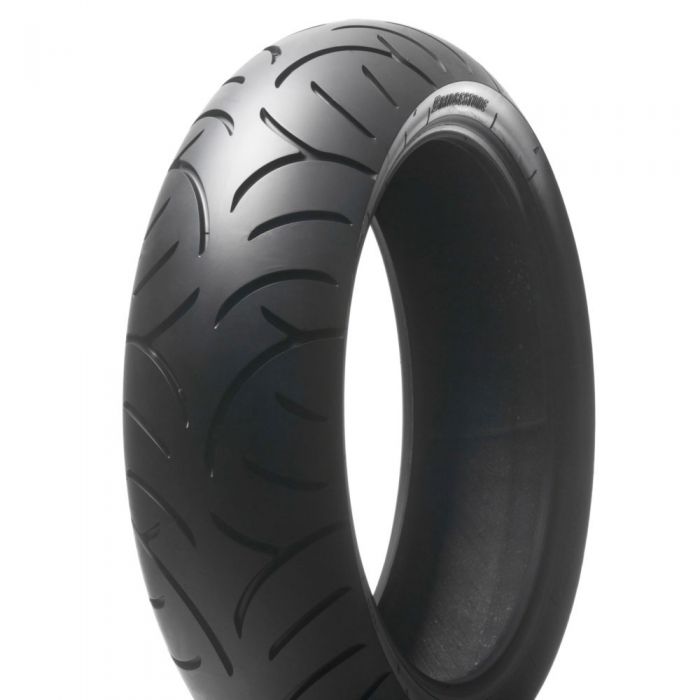 Bridgestone Battlax BT-021 Rear Tire | FortNine Canada