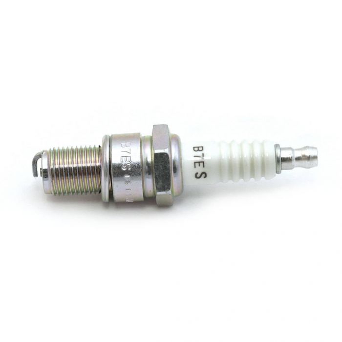 NGK Standard Spark Plug - B7ES | FortNine Canada