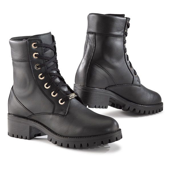 waterproof black womens boots