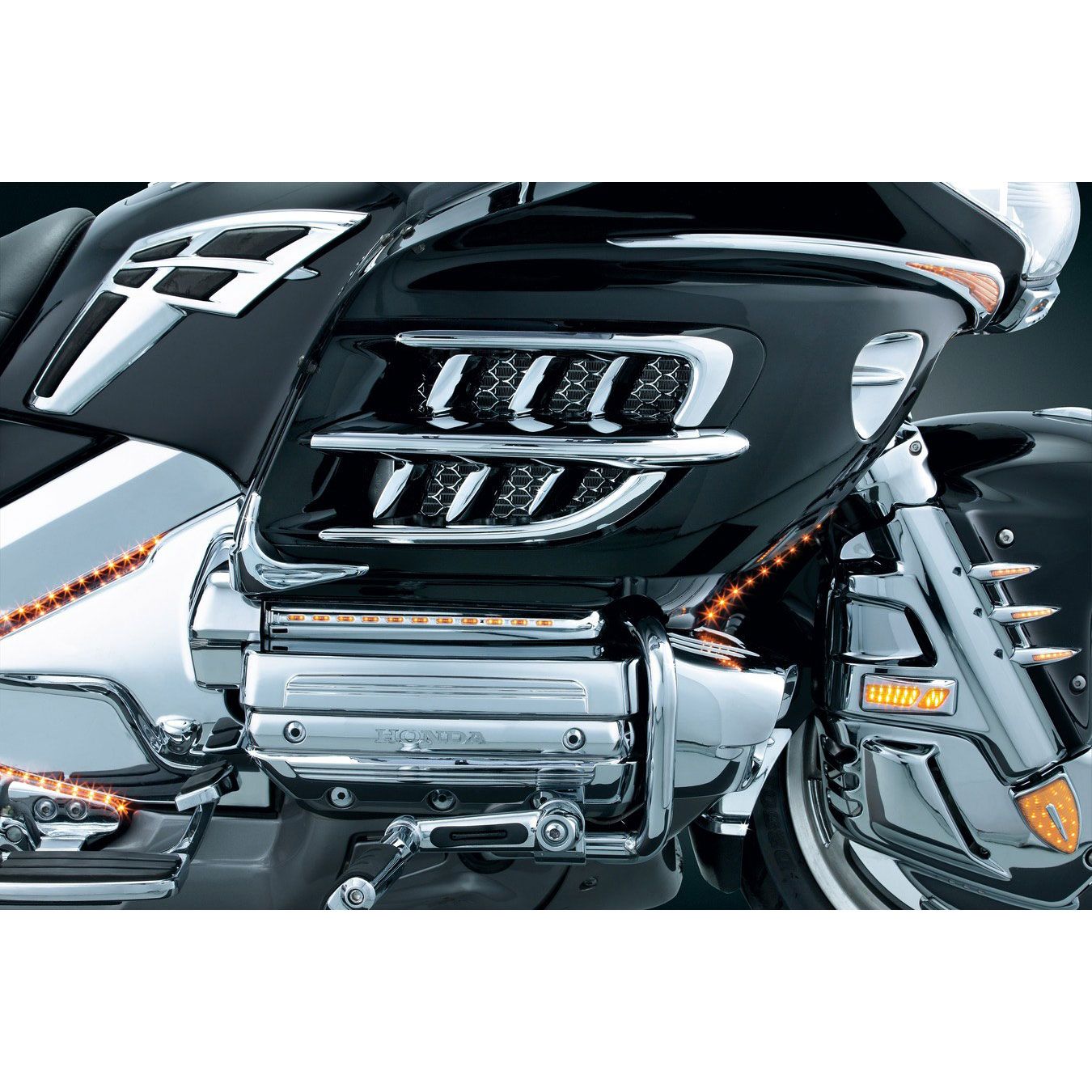 Chrome Kuryakyn 7319 Premier Shark Gills with Radiator Vent Trim for GL1800 Chrome Kuryakyn 7319 Premier Shark Gills with Radiator Vent Trim for GL1800